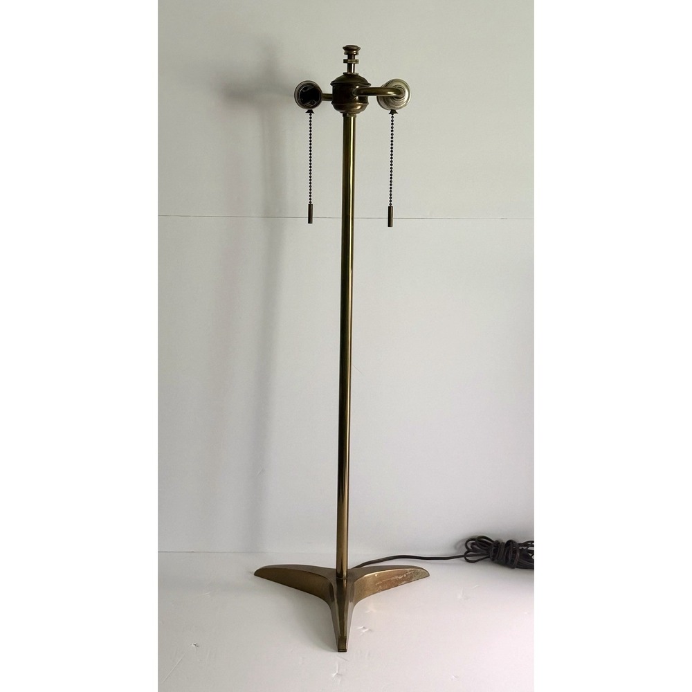 Vintage Stiffel Brass Table Lamp MCM Tripod Star Base Atomic Dual Socket Light